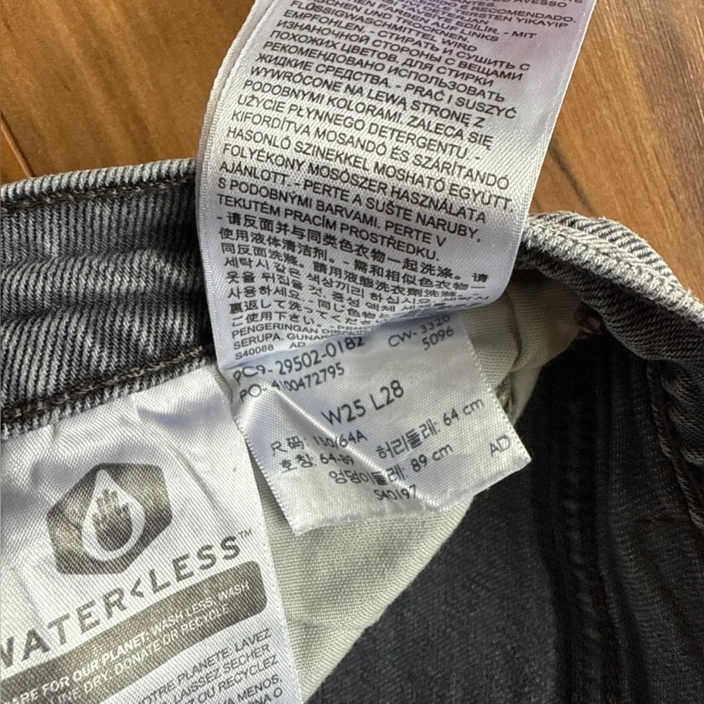 Levi’s 501 Skinny Washed Grey High Rise Denim Jeans - Picture 7 of 15